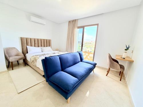 Stay with US in El Houda