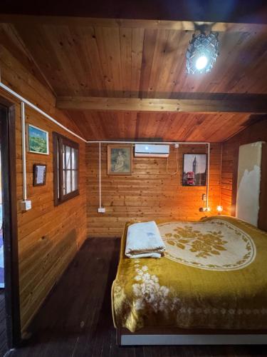 Florea Cottage