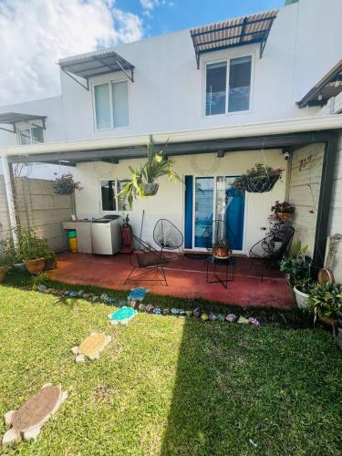 Dārzs, Escape from the city, 2-level house, 3 bedrooms in San José Pinula