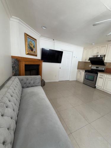 Cozy 1 Bedroom Prefect Home in East Los Angeles in Hacienda Heights (Kalifornia)