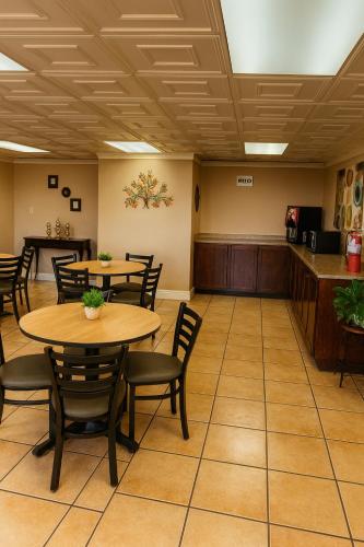 Létesítmények, MHO Hotel Eloy Casa Grande Near I-10 in Eloy