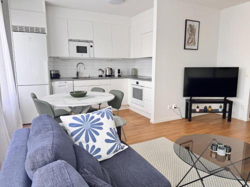 Modern New Studio in Central Solna - 10 min to Stockholm City in Solna