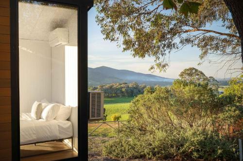 Nichol Road Hideaway at Annies Retreat by Tiny Away in Yackandandah