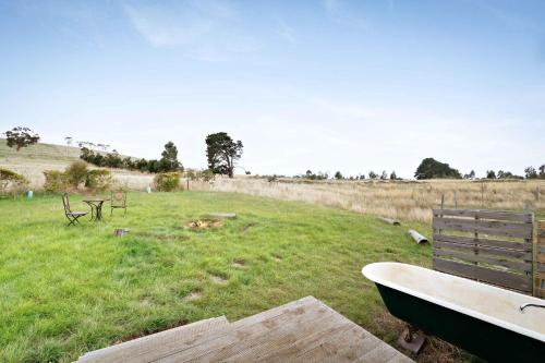 Tiny Regen Farm Stay by Tiny Away in Allendale