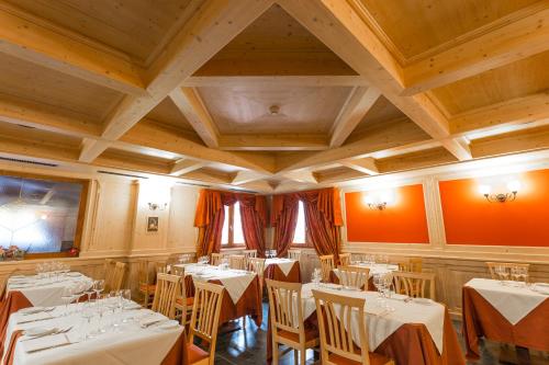Restaurant, Hotel Arisch in Aprica