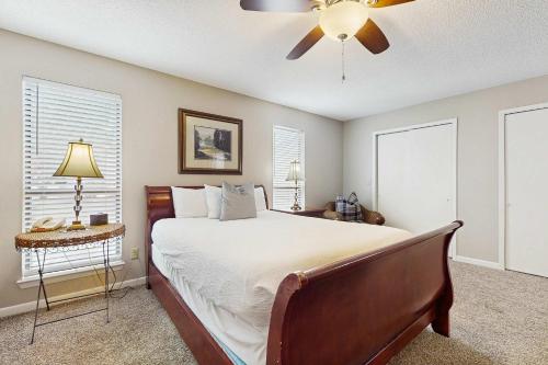 TOPS'L Tennis Village - image 33