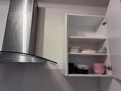 Queen Size Room near the station in Drummoyne