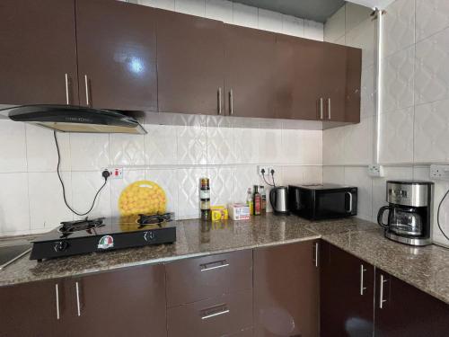 Apartment near the beach - image 2