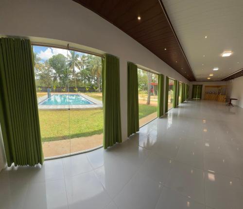 Singha Holiday Bungalow in Galketigama