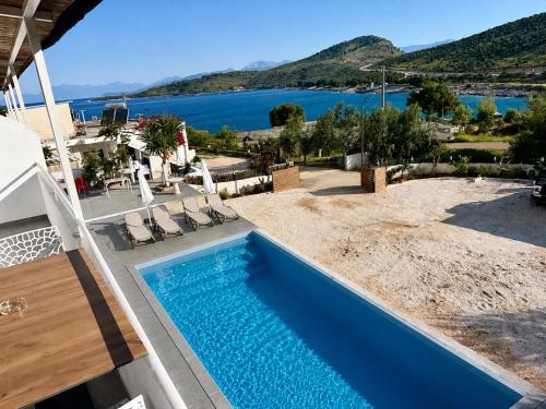 Full Moon Apartments, Ksamil