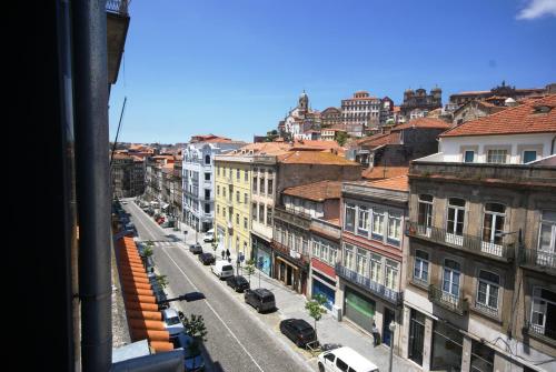 Mouzinho 244 - Porto Houses & Suites - image 5