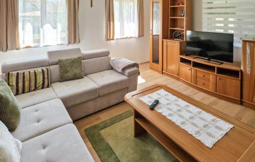 Nice Home In Stefanje With Wifi in Grabovnica