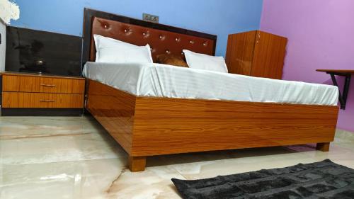 Hotel Vindhyavasini Kasia Kushinagar in Kushinagar