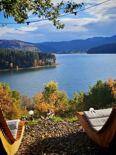 Moon Lake Bicaz - Casa Imero in Ruginești