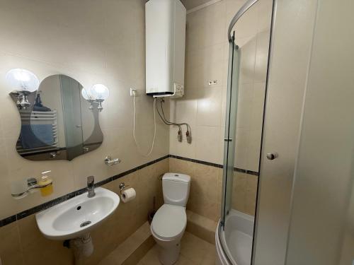Guest House Danver - image 3