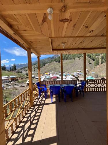 Peak Paradise Resort in Sharda