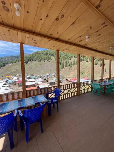 Peak Paradise Resort in Sharda