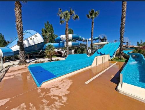 Mobile-home La Carabasse FO88 in Vias