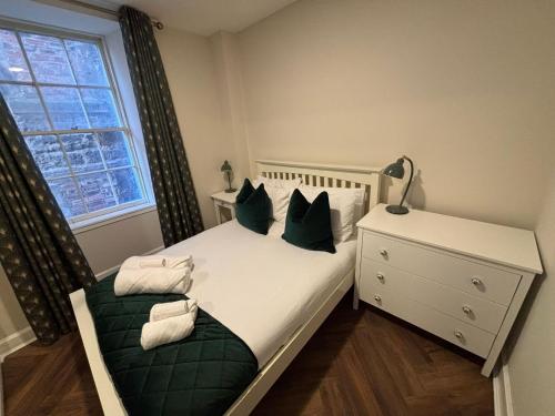 Luxury 2 bedroom apartment on famous Royal Mile in Royal Mile