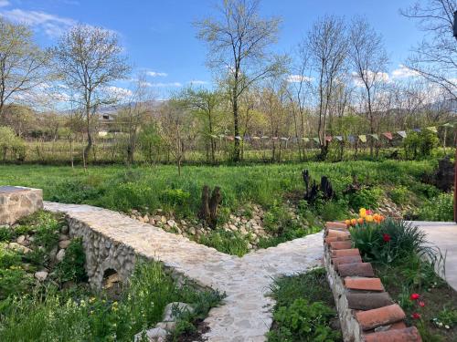 Κήπος, Woodland Ruispiri in Ikalto