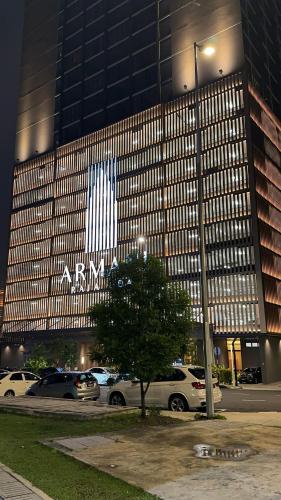 KLCC Armani Cottage - MRT Raja Uda in Titiwangsa
