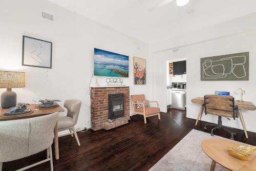 Boutique Apartment in Elizabeth Bay - image 3