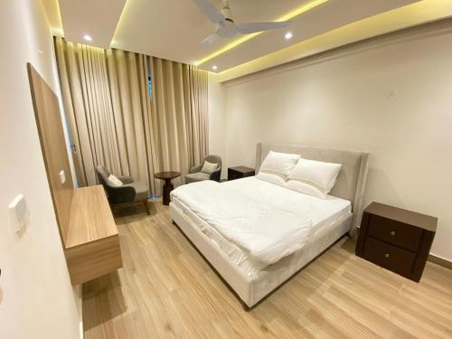 Park Ridge Luxury Apartment Murree ExpressWay - image 6