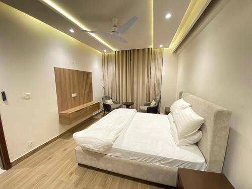 Park Ridge Luxury Apartment Murree ExpressWay - image 11