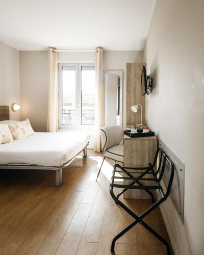Double room, small