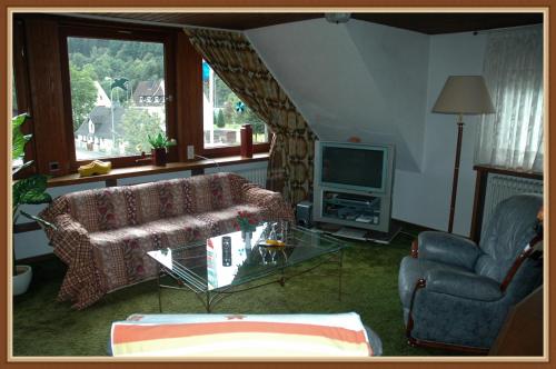 Apartment Panoramablick 85 m2 5 persoons in Lennestadt