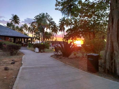 Bungalow paisible ,proche mer et commerces in Bas Vent