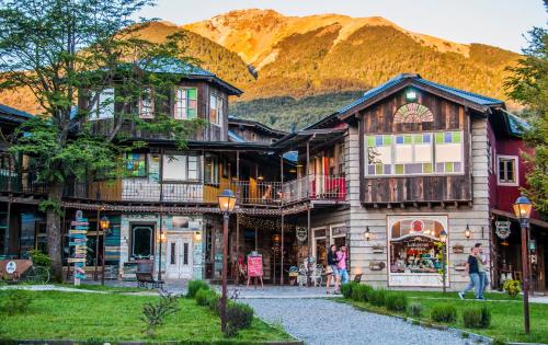 Entré, Departamentos de El Mercado in Villa la Angostura