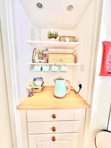 Cosy Crinan Cottage - Pet Friendly, Wetroom, Garden in Crinan