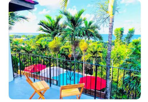 The Coconut Palm Villa ~ Ocean View Suite ll in โคโคนัทโกรฟ