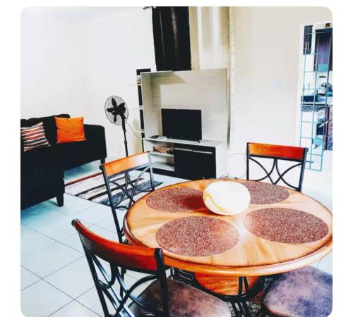 The Coconut Palm Villa ~ Ocean View Suite ll in โคโคนัทโกรฟ