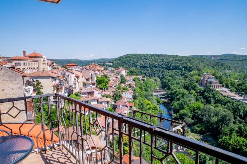 Tuvākā izklaides vieta, Meridian Hotel Bolyarski in Veliko Tarnovo
