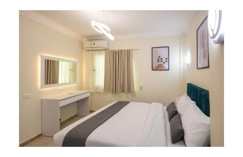 SS-2255 Seaview sharks bay oasis 4