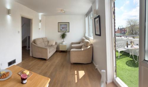 Two Floor Flat in Town Center – khách sạn tại St Johns