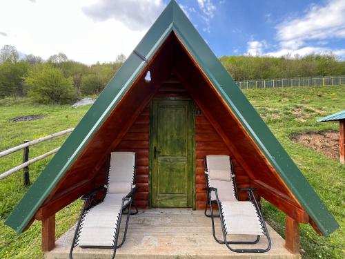 Kamp-Seosko Domaćinstvo Dizdarević (Kamp-Seosko Domacinstvo Dizdarevic) in Pruška