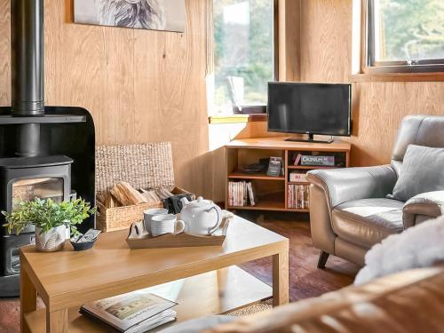 Зовнішній вигляд готелю, Pinecone Cabin in Eddleston