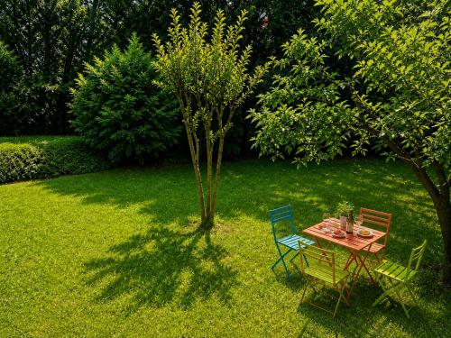 Obermais garden living in Meran