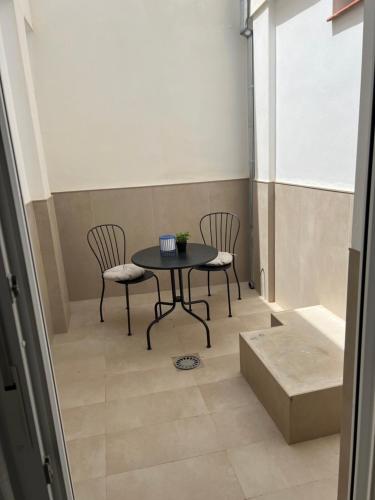 Studio Apartments in the vibrant heart of Benalmádena Pueblo - image 3
