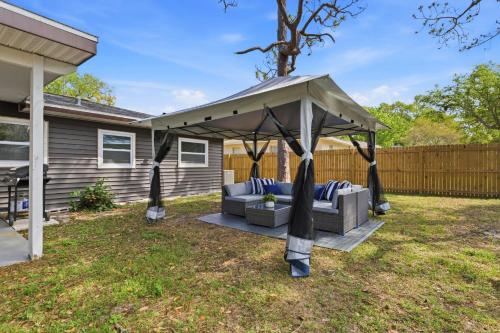 Giannis Blue Paradise in Clearwater, USA
