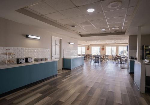 Branson Towers Hotel - image 44