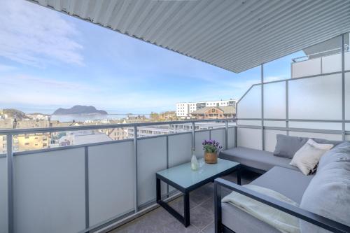 Viewpoint - Central Ålesund Apartment – khách sạn tại Norvoya