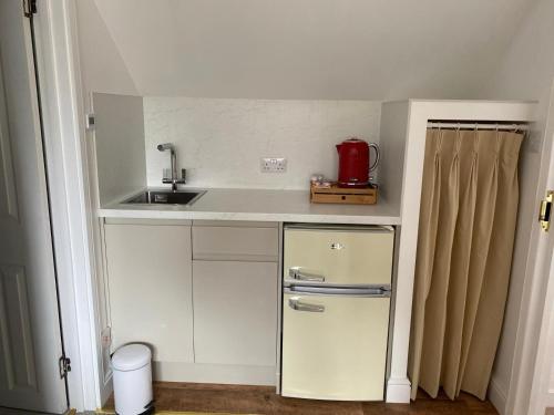 Ladysmith Guest House in Ullapool