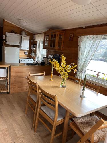 Lysefjord Bloom Cottage Stunning Fjord View in Forsand