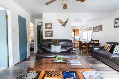 Eagles Chalet Summit View in Big Bear Lake, USA