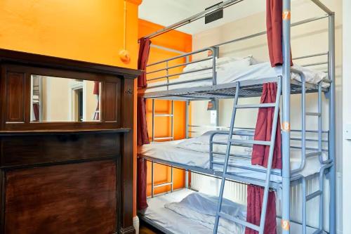 BacPac Hostel in London