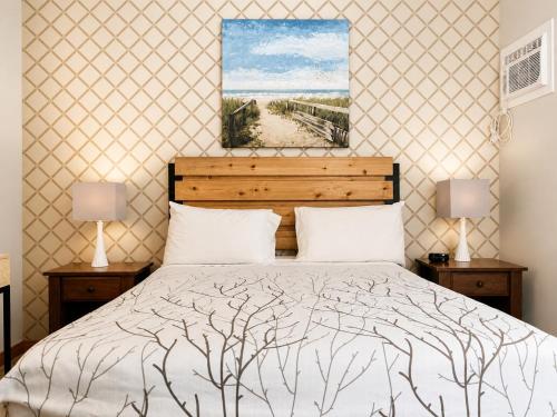 Whispering Pines Resort in Lambton Shores (ON)